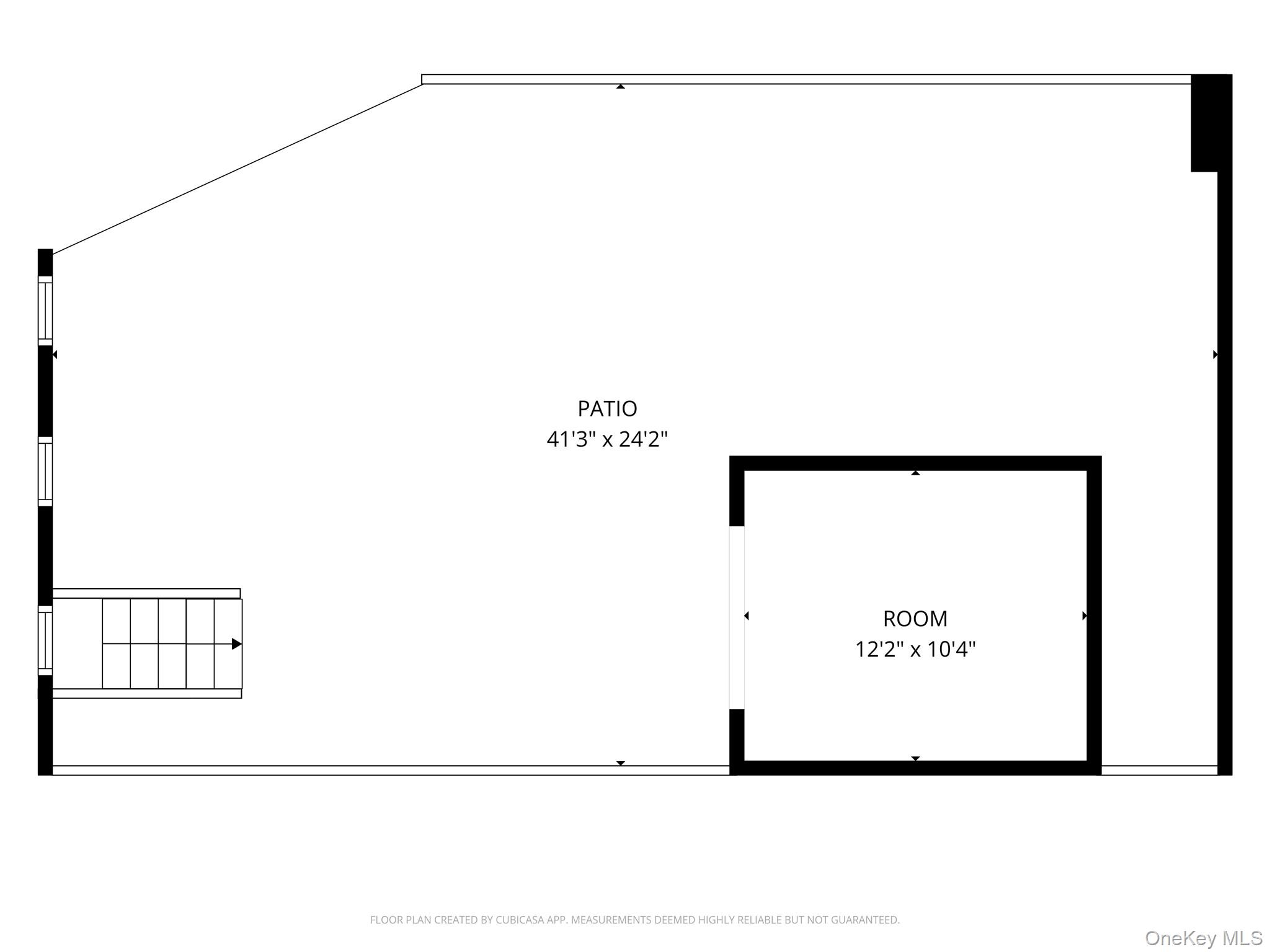 685 Essex Street Property Photo 25