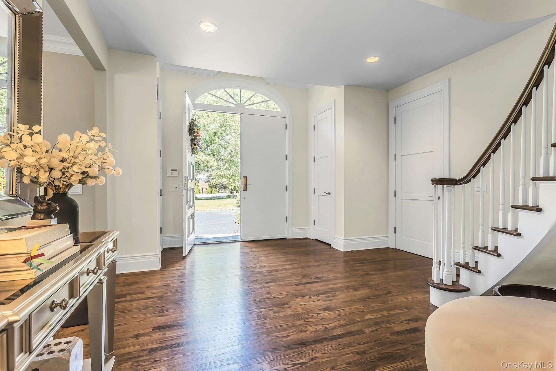 10 High Meadow Court Property Photo 4