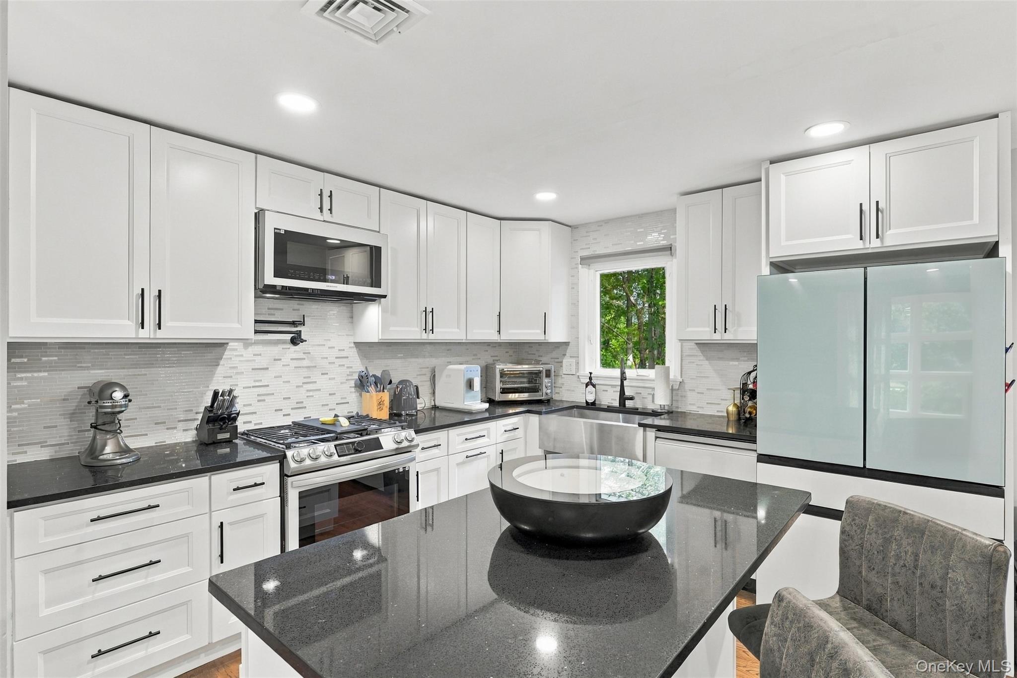 572 Beattie Road Property Photo 10