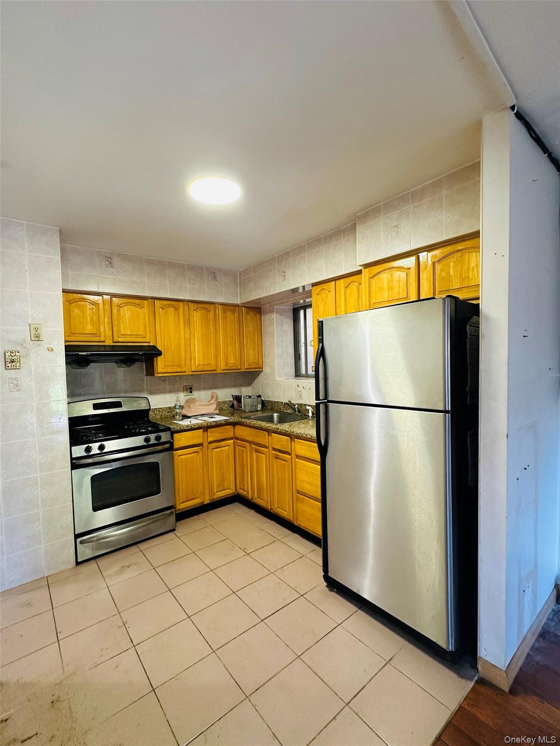 39-31 54th Street Property Photo 7