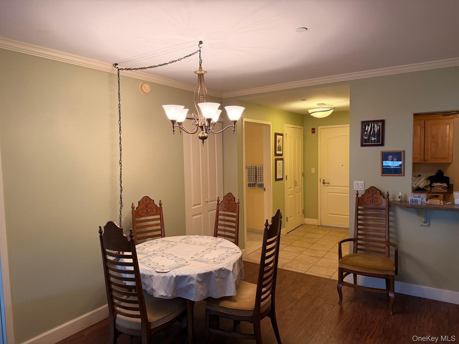 50 Merrick Avenue 405 Property Photo 5