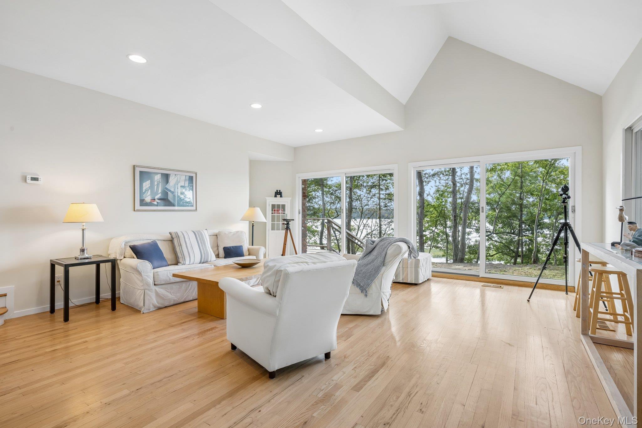 89 Harbor Road Property Photo 11