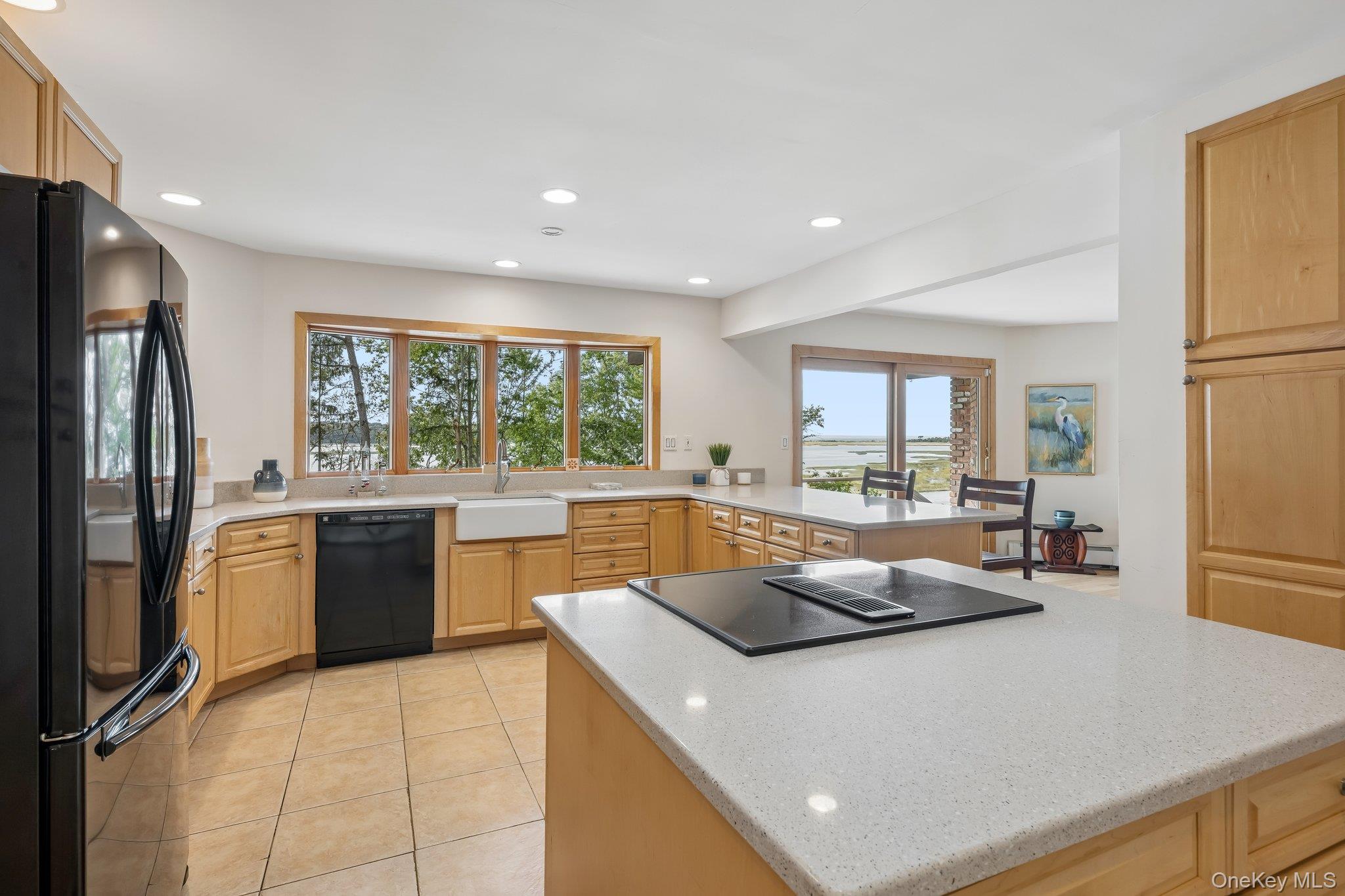 89 Harbor Road Property Photo 13