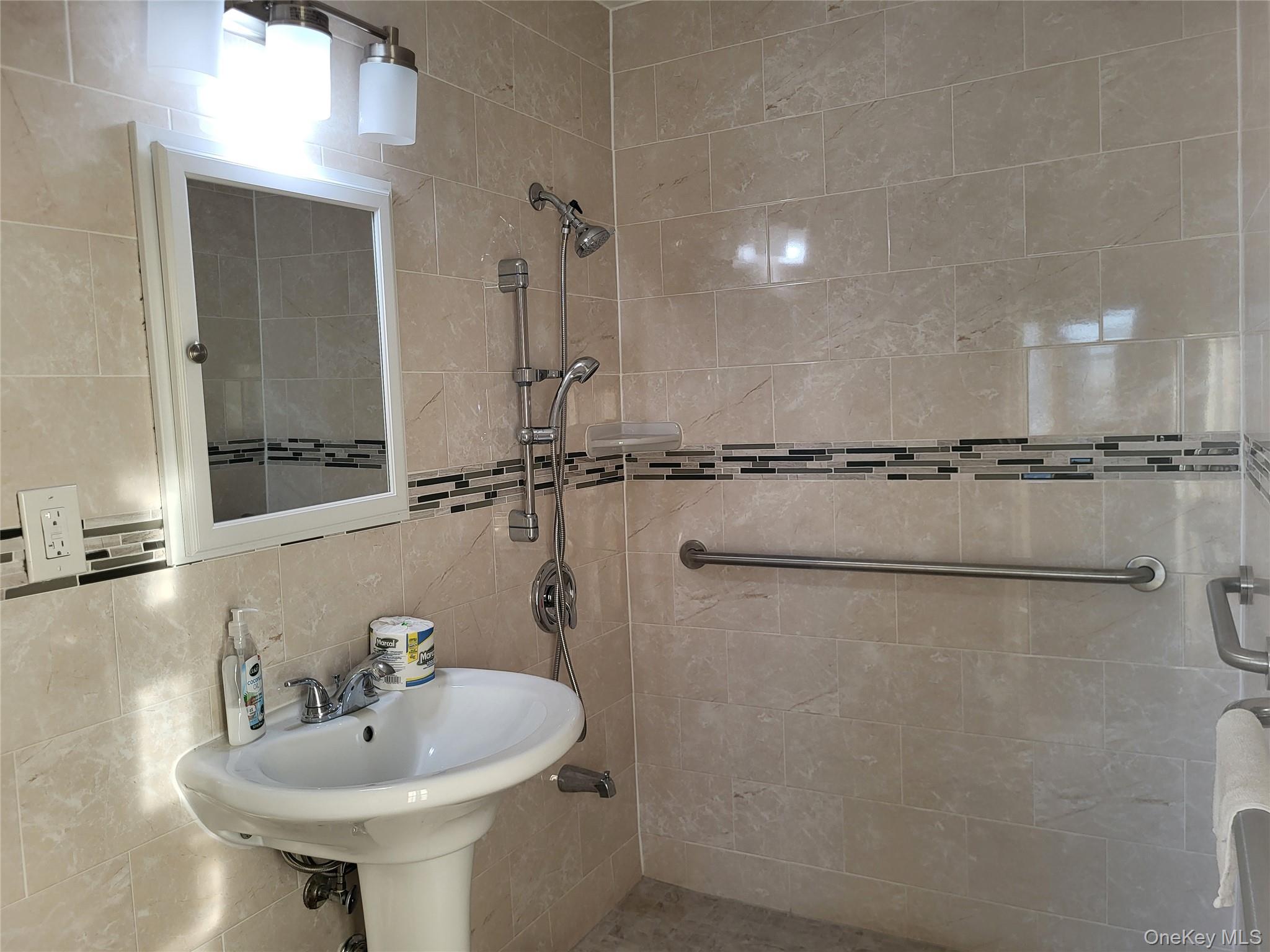 3131 Grand Concourse 8h Property Photo 23