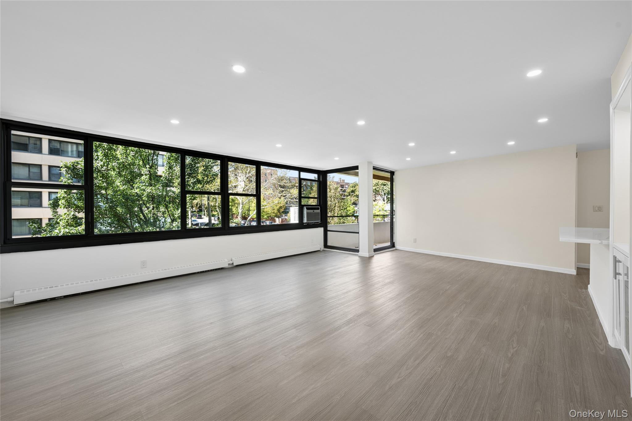 166-26 Powells Cove Boulevard 3d Property Photo 2