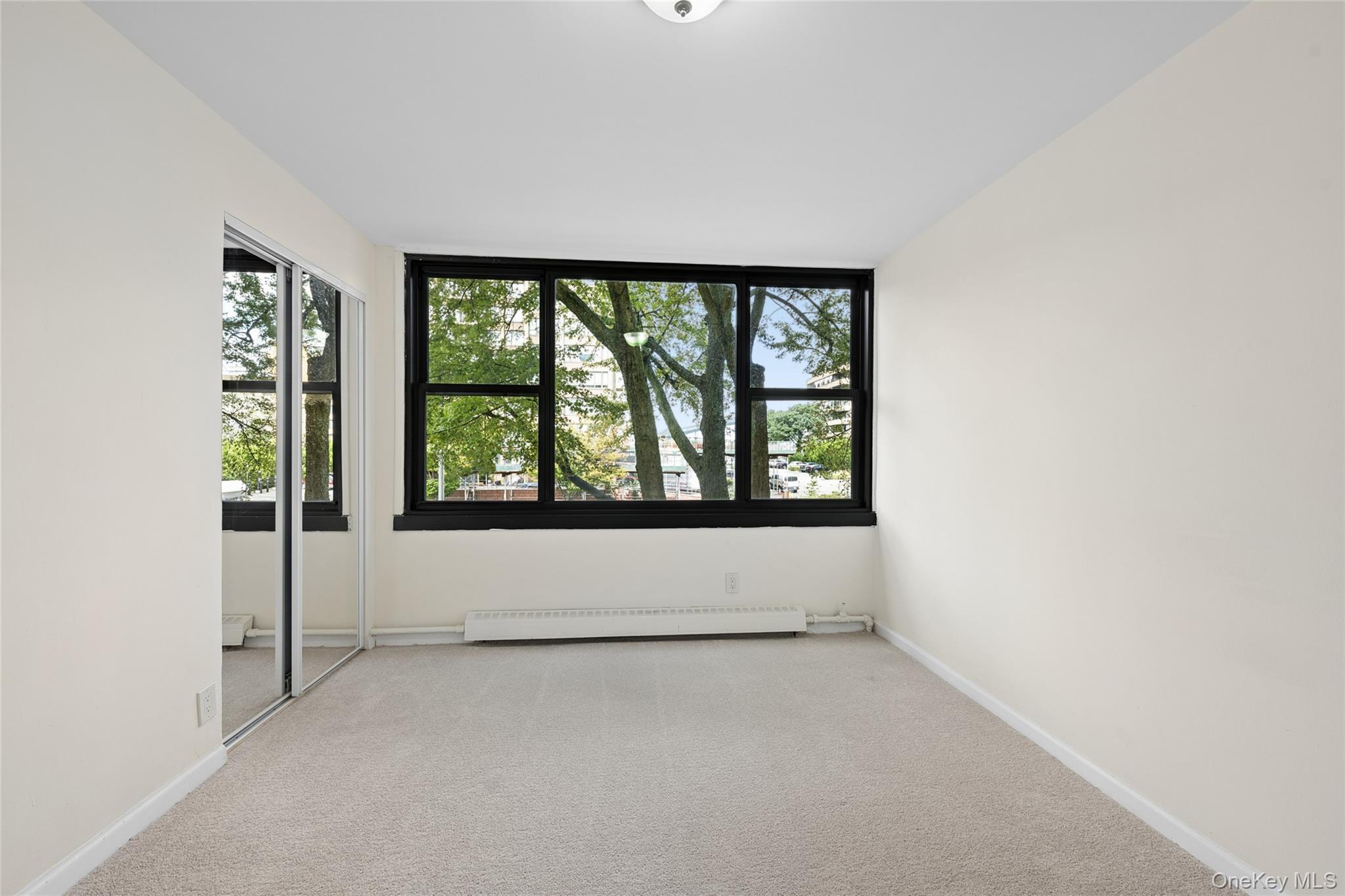 166-26 Powells Cove Boulevard 3d Property Photo 17