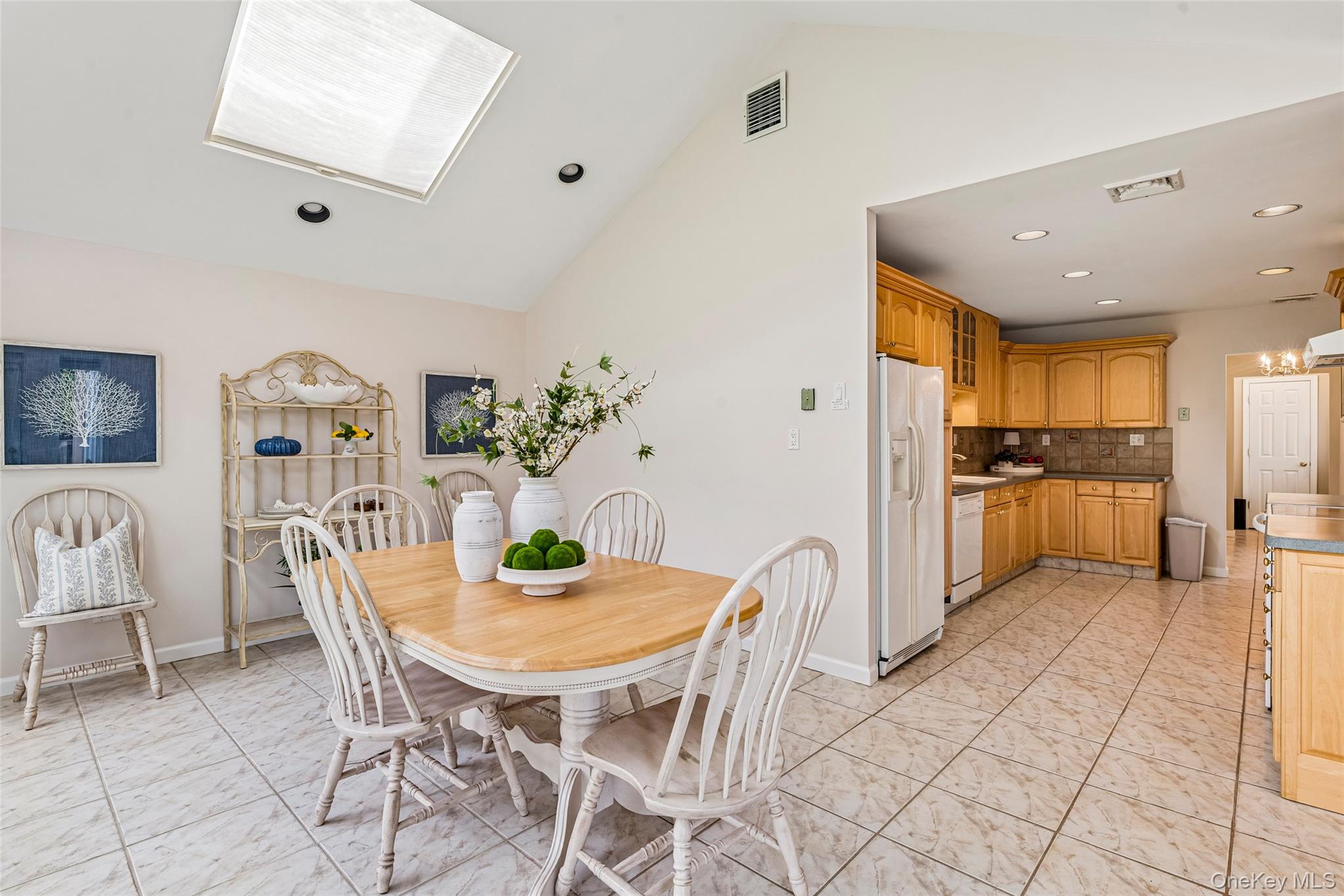 37 Linden Street Property Photo 12