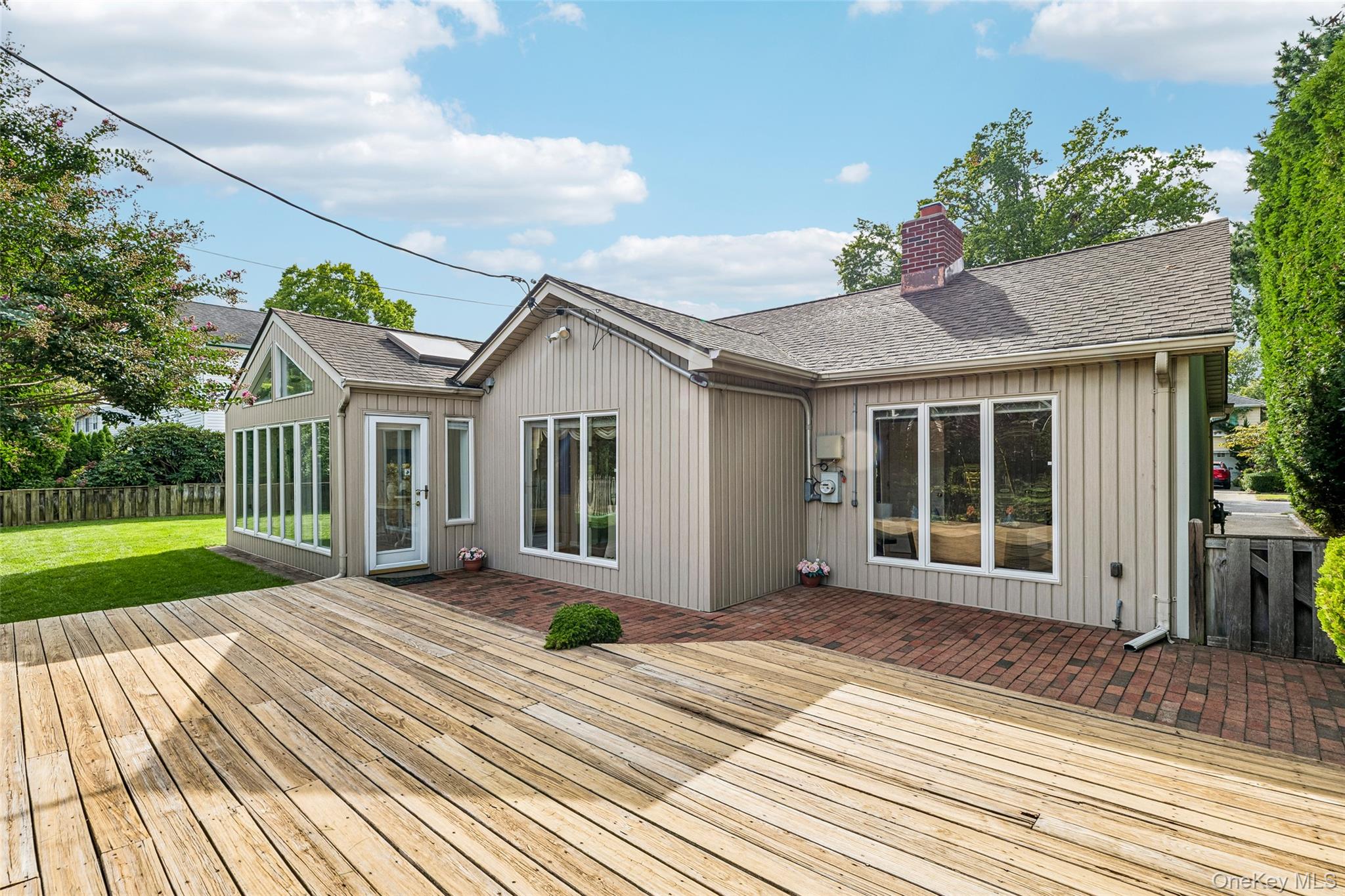 37 Linden Street Property Photo 27