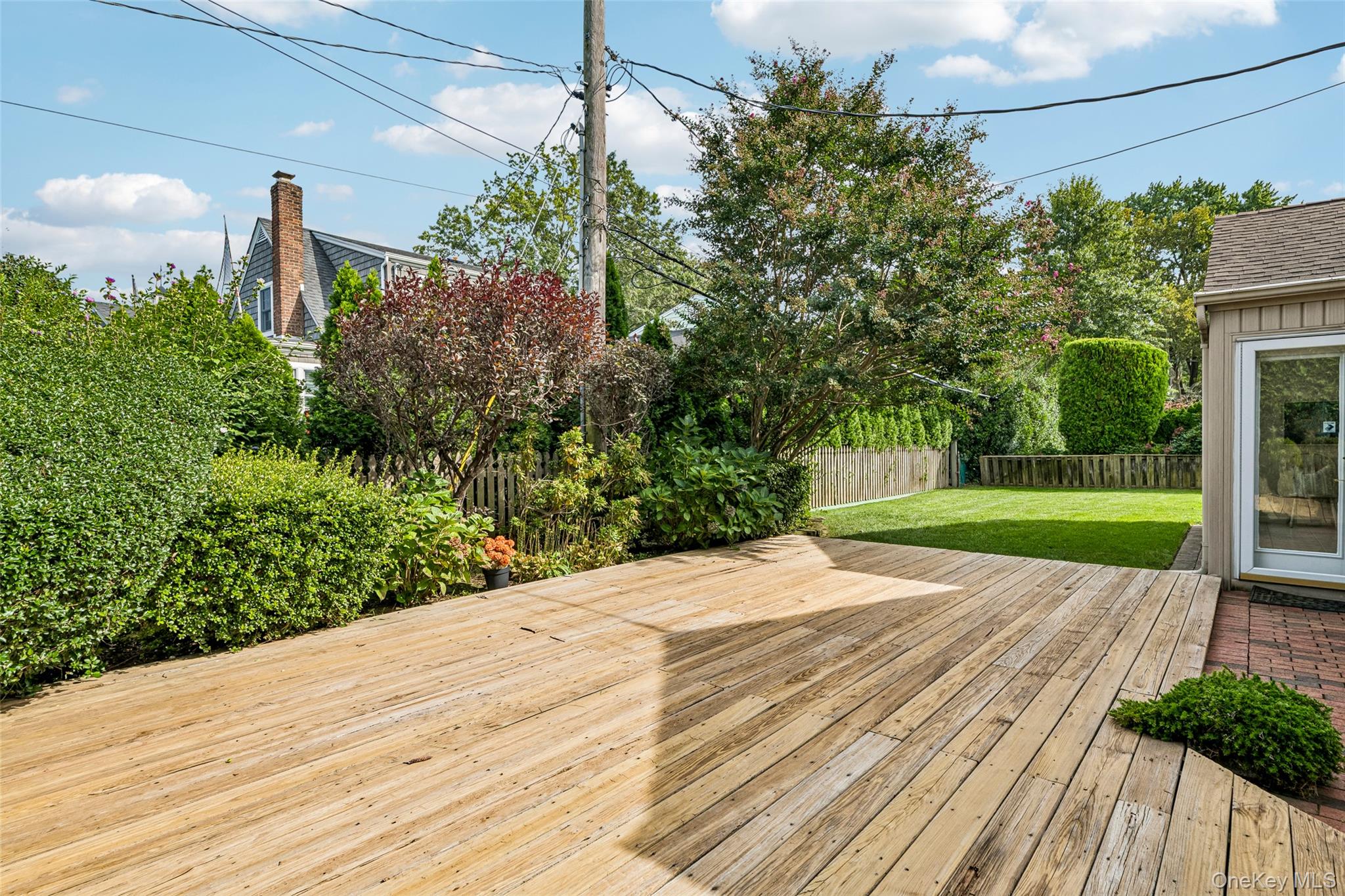 37 Linden Street Property Photo 28