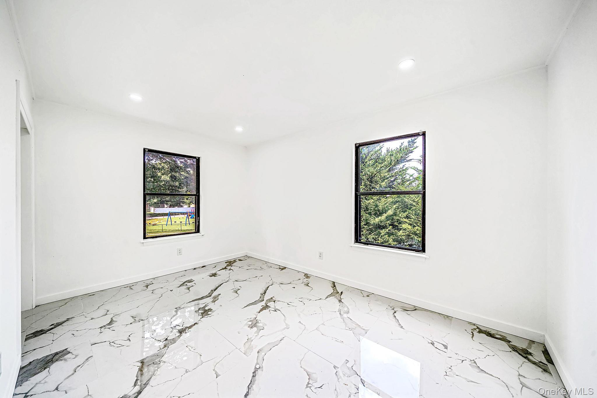 39 Pond Path Property Photo 15