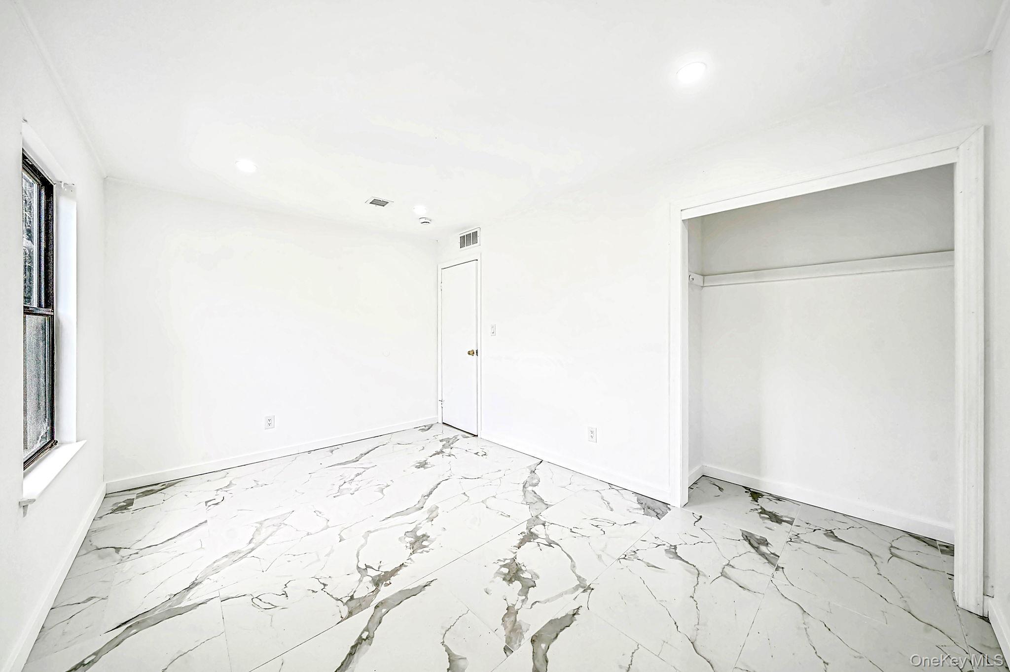 39 Pond Path Property Photo 16