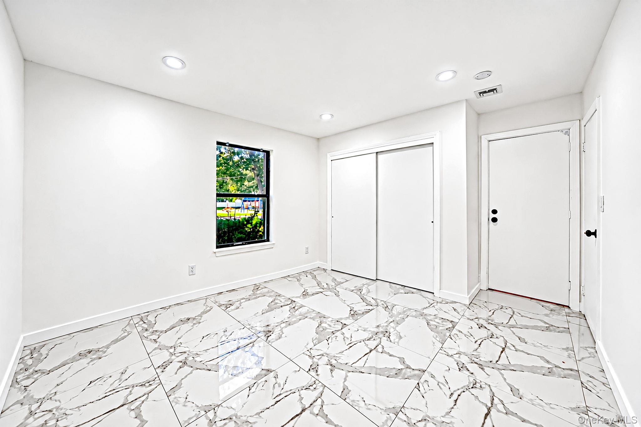 39 Pond Path Property Photo 20