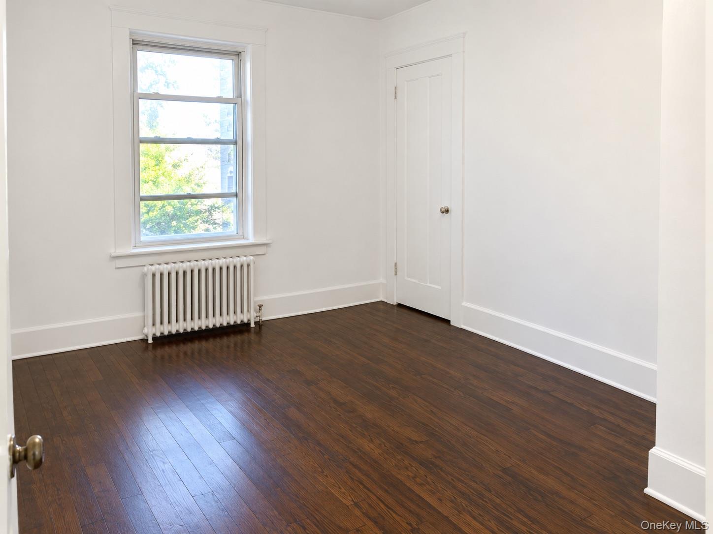 169 Beekman Avenue 3 Property Photo 7