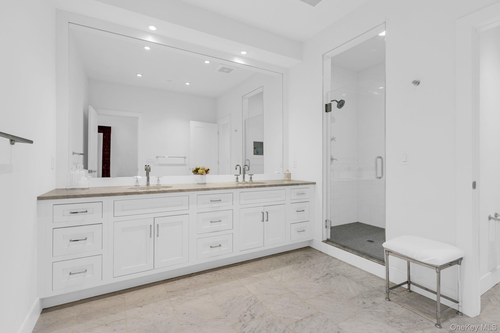 15 Honeysuckle Lane Property Photo 19