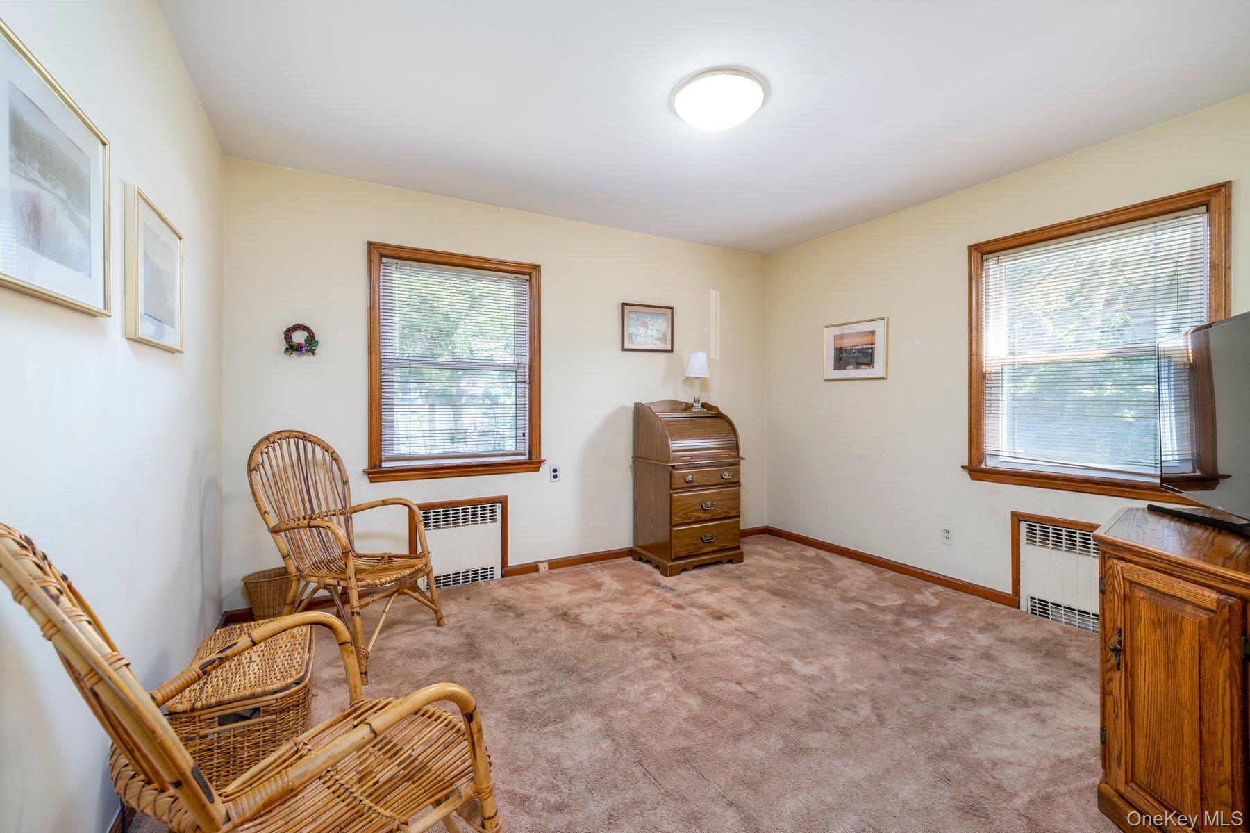 175 E Carpenter Street Property Photo 15