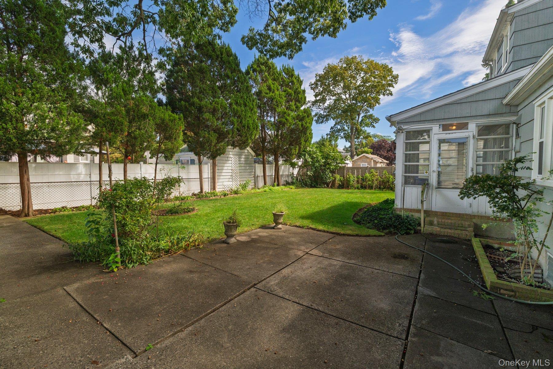 175 E Carpenter Street Property Photo 32
