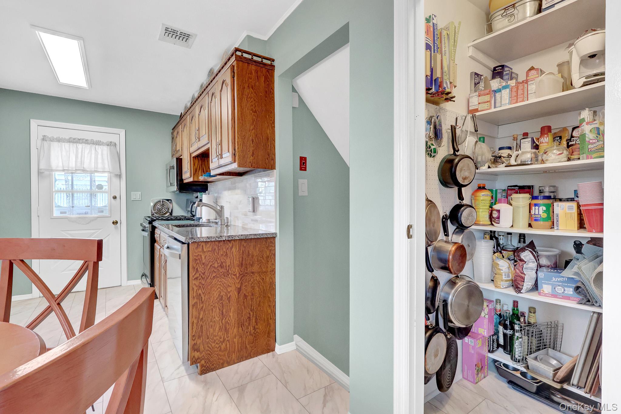 820 N Hamilton Avenue Property Photo 18