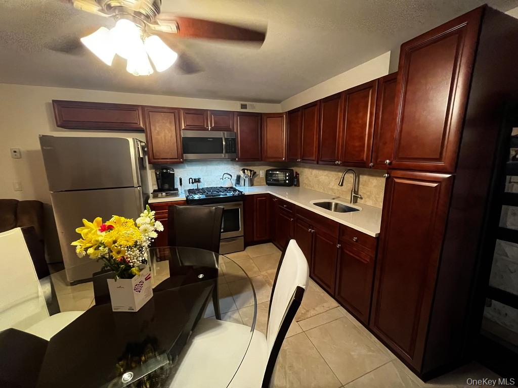 16 Belvedere Court Property Photo 47