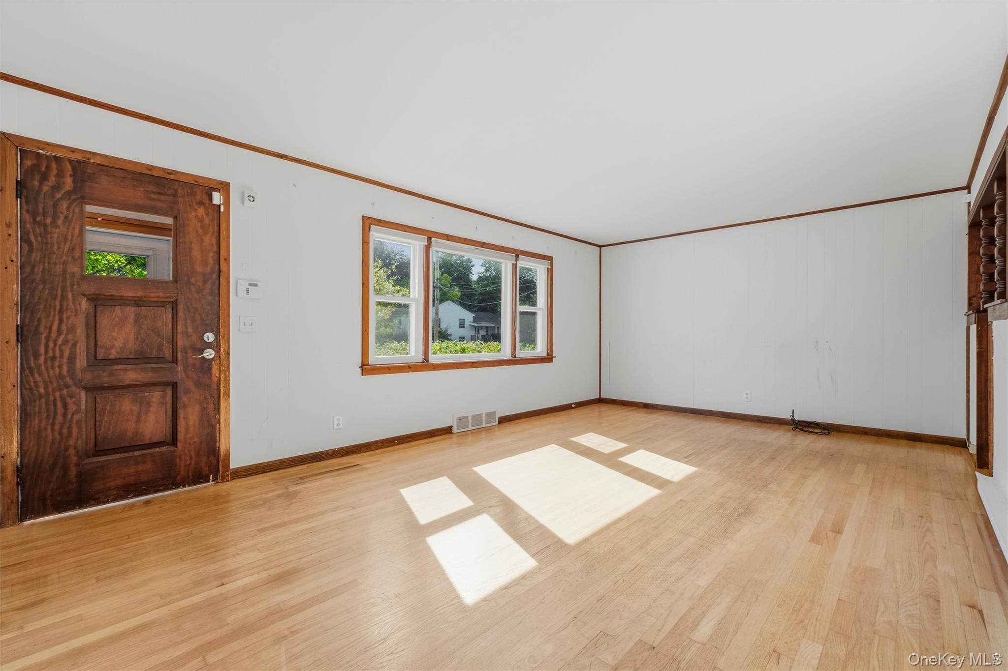 8 Claudia Lane Property Photo 6