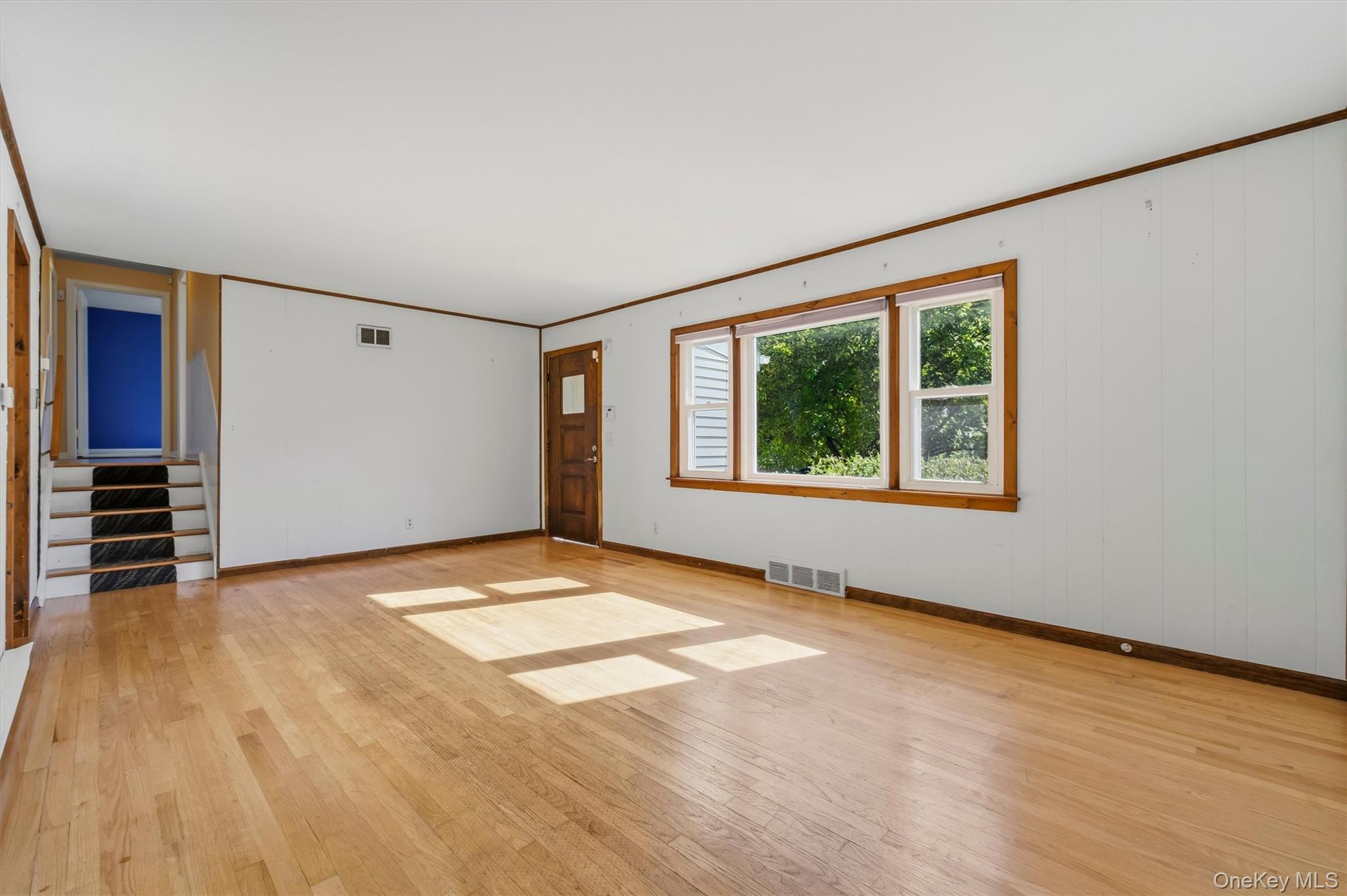 8 Claudia Lane Property Photo 8