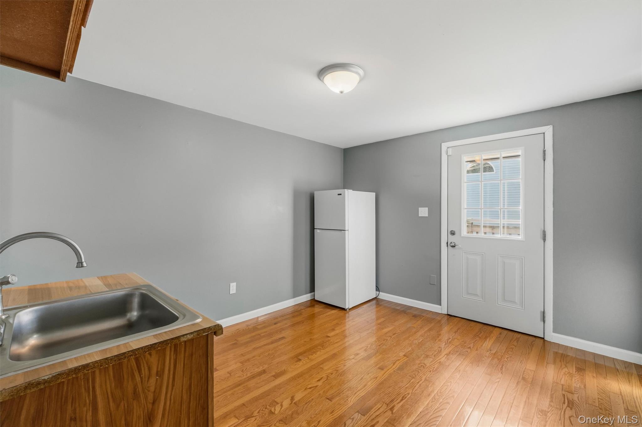 8 Claudia Lane Property Photo 31