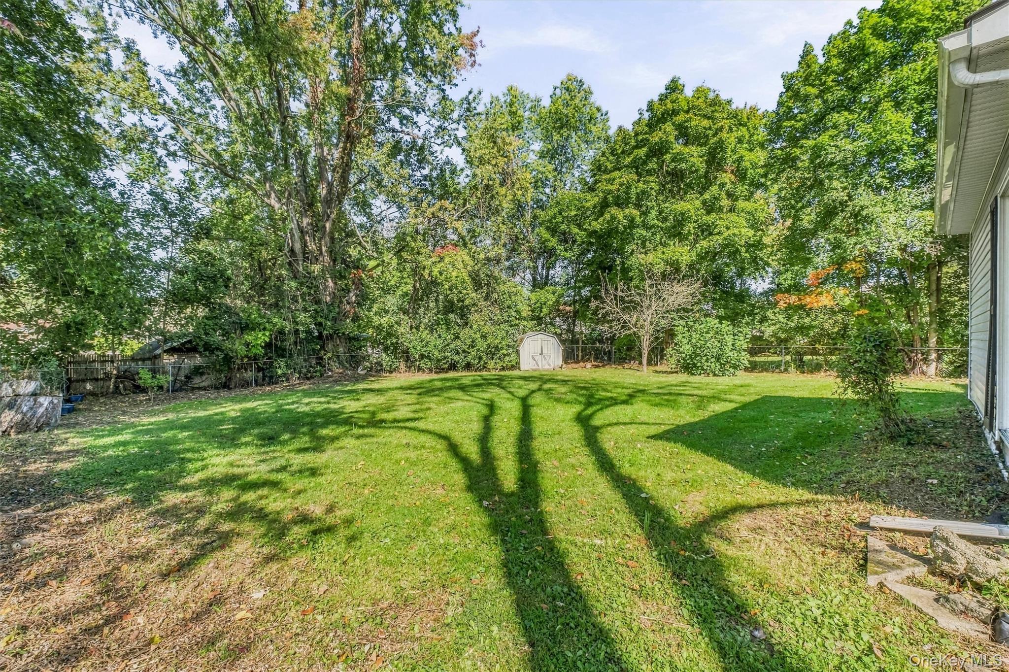 8 Claudia Lane Property Photo 42