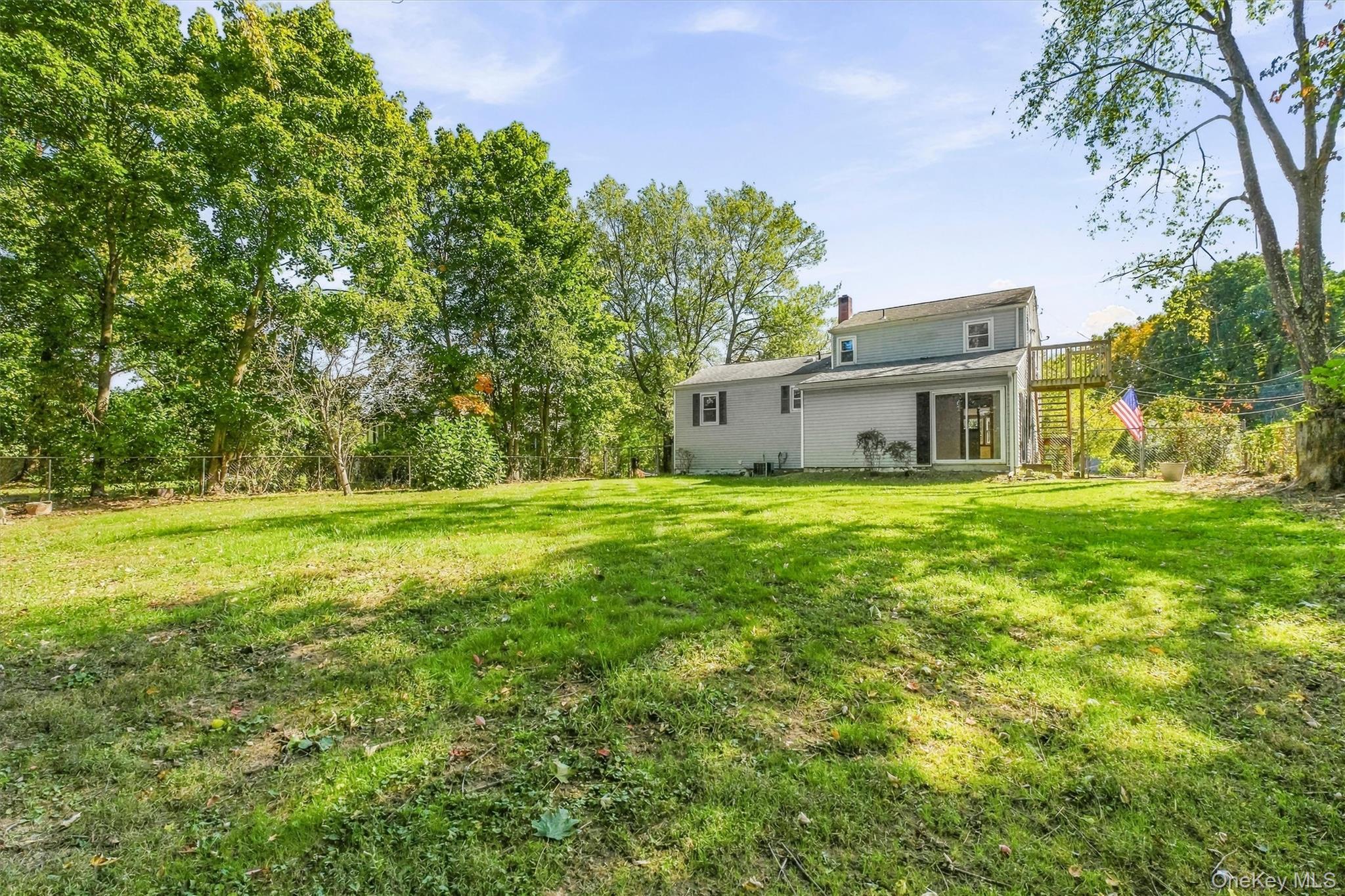 8 Claudia Lane Property Photo 44