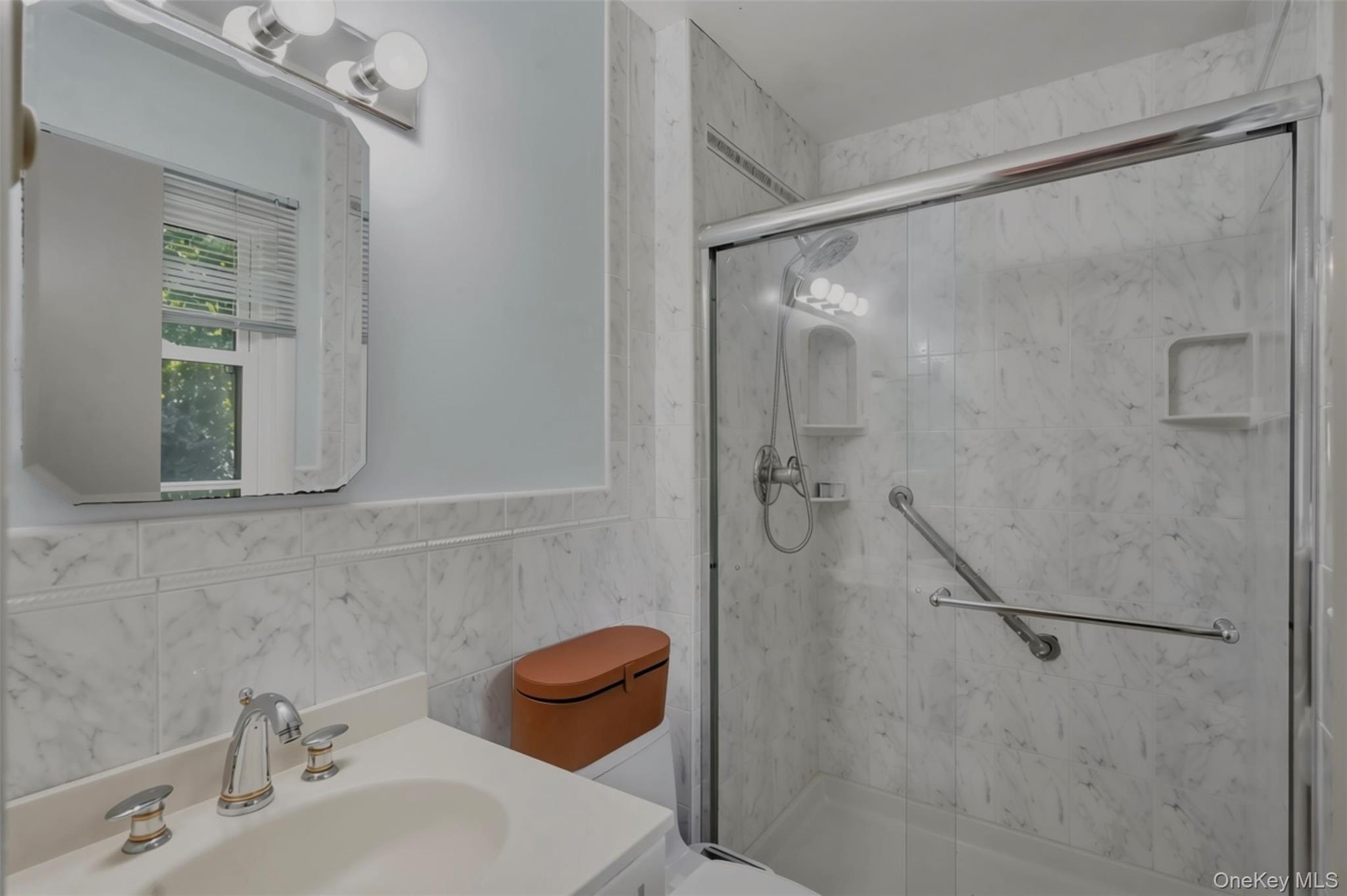 136 Hustis Road Property Photo 9