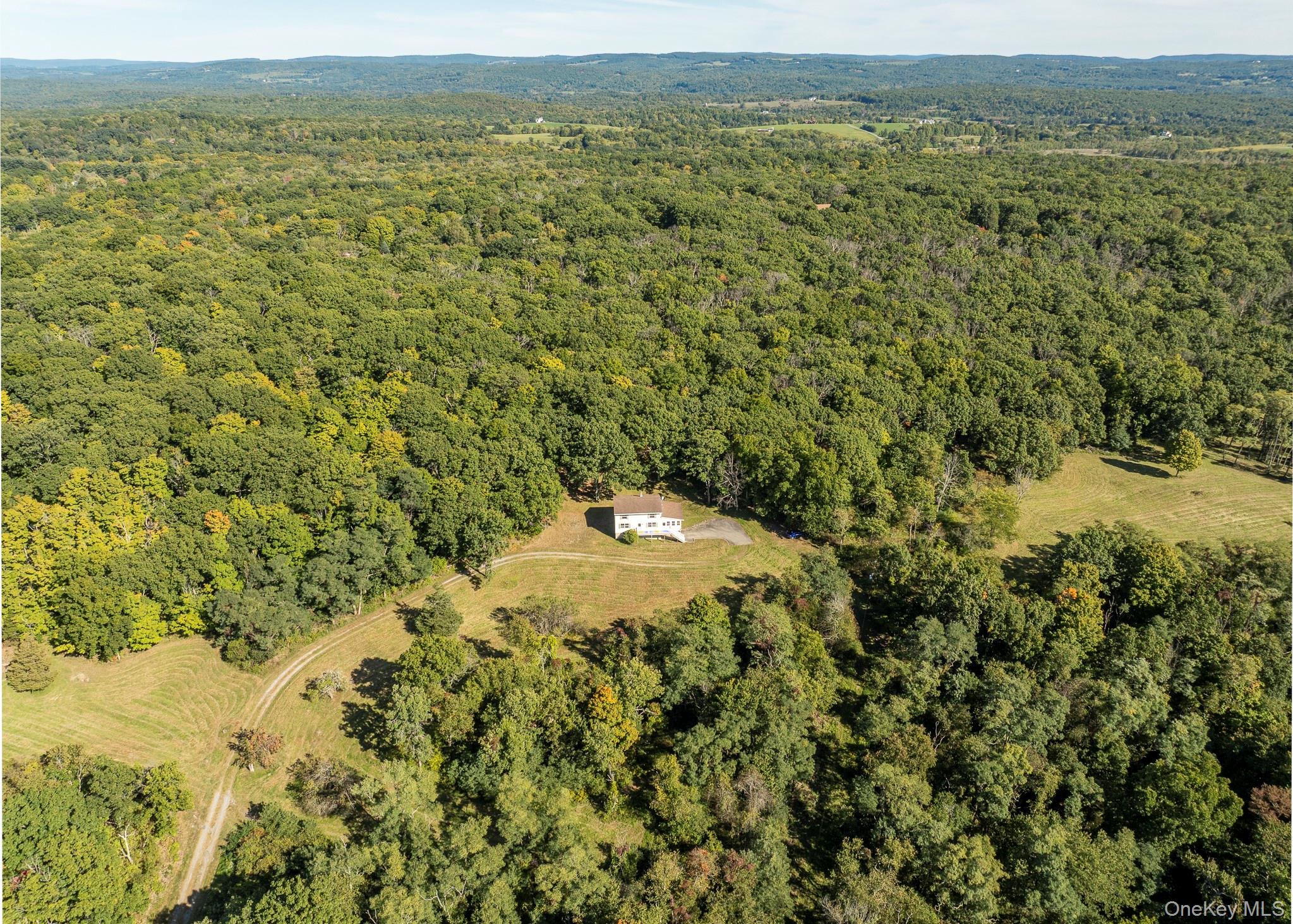 544 Willow Brook Road Property Photo 1