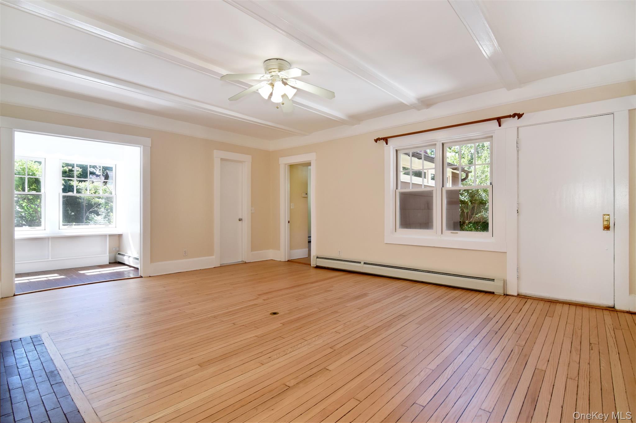 58 Young Avenue Property Photo 3
