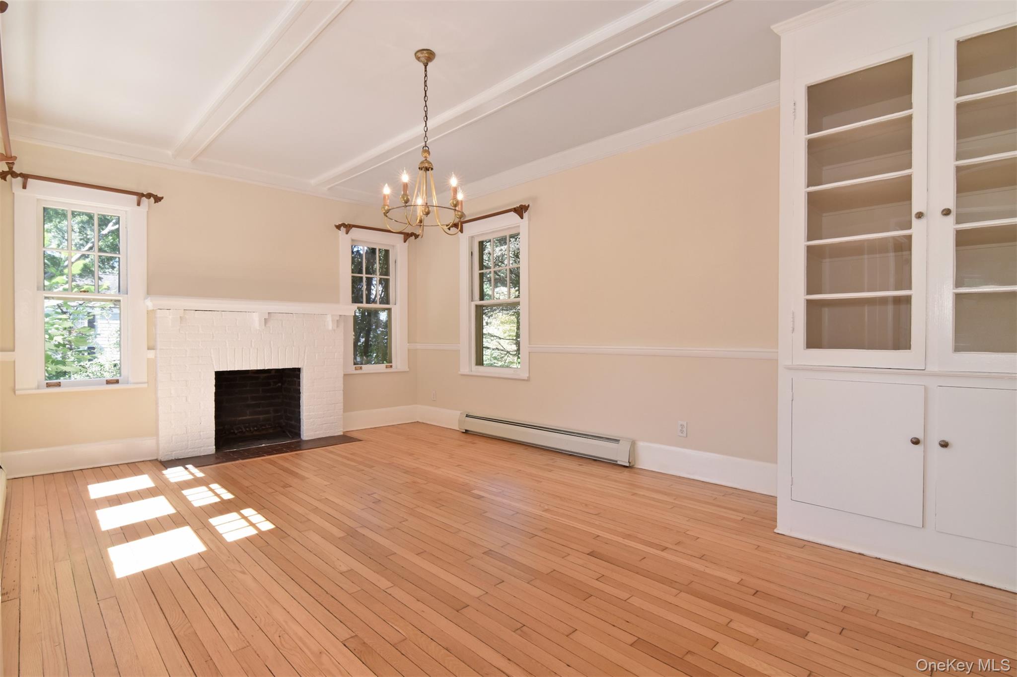 58 Young Avenue Property Photo 6