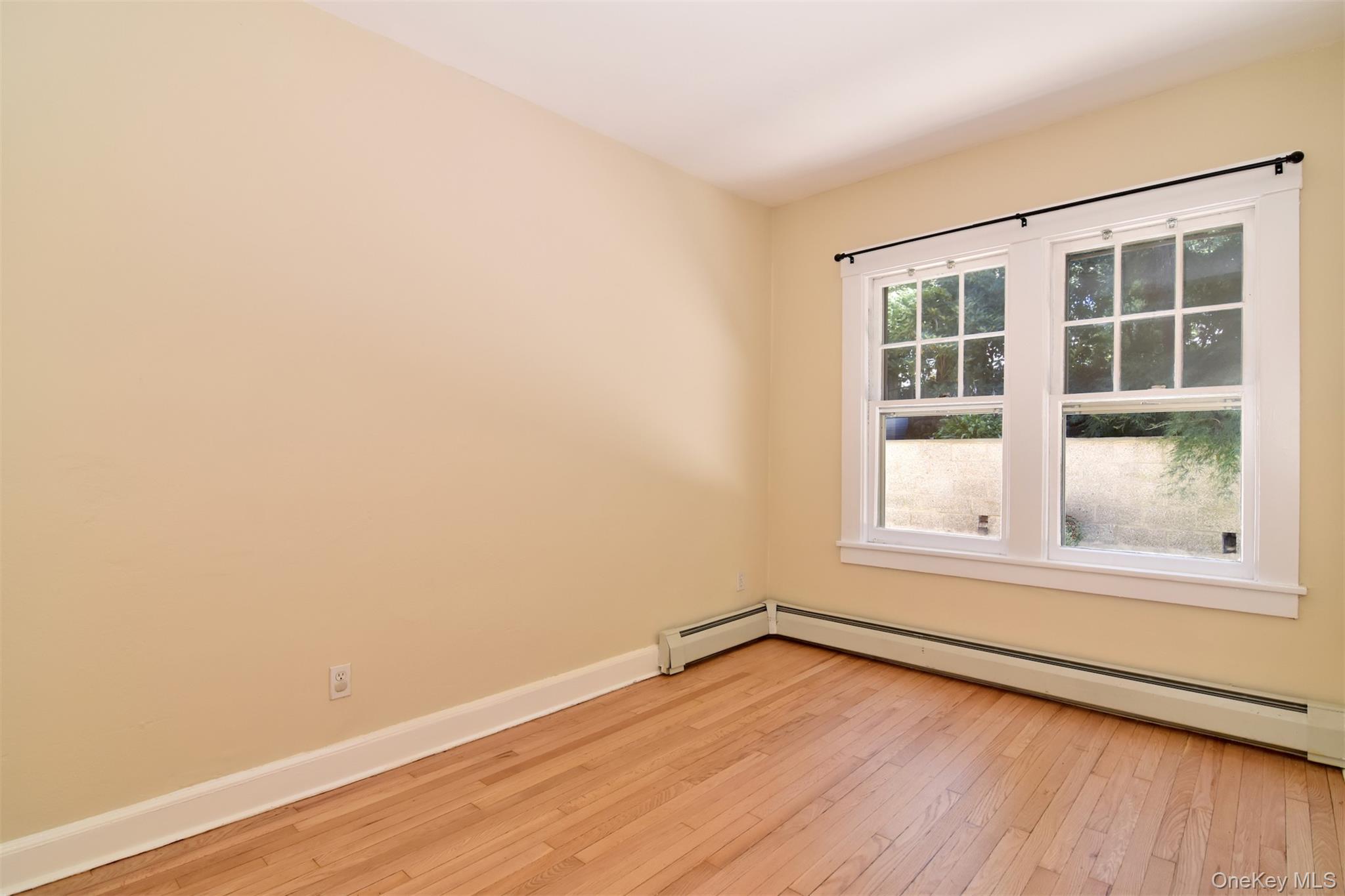 58 Young Avenue Property Photo 13