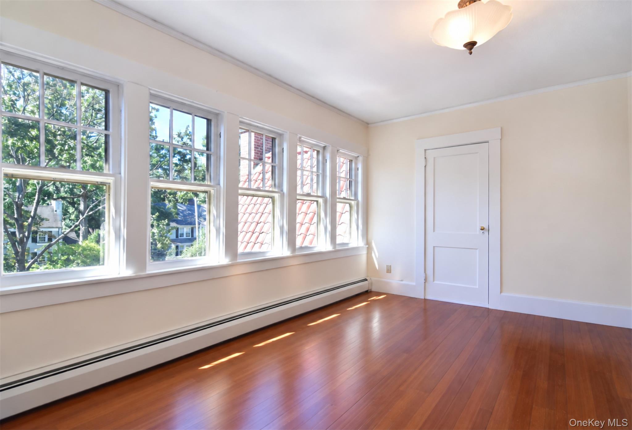 58 Young Avenue Property Photo 19