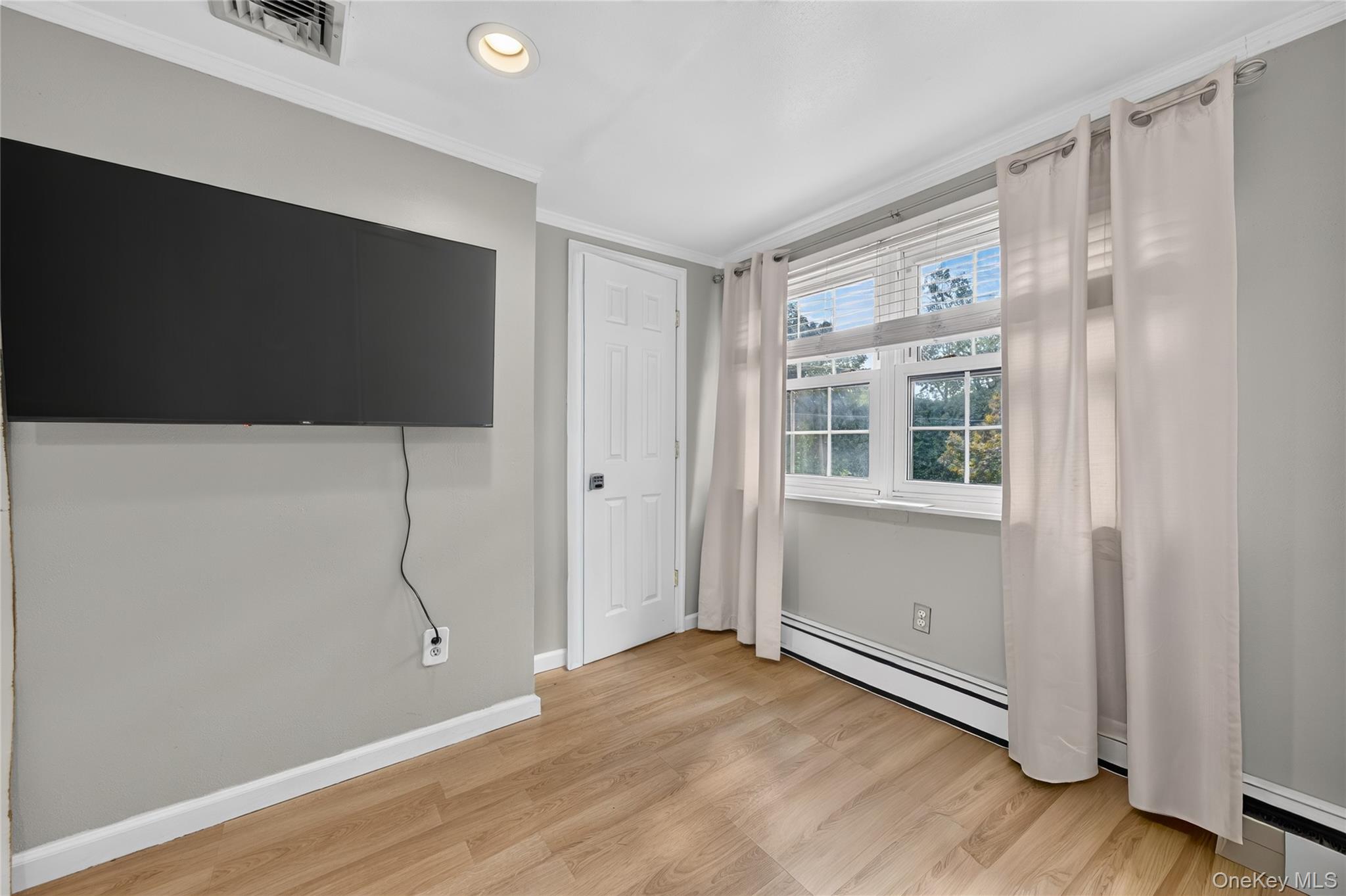 815 Expressway Drive Property Photo 32