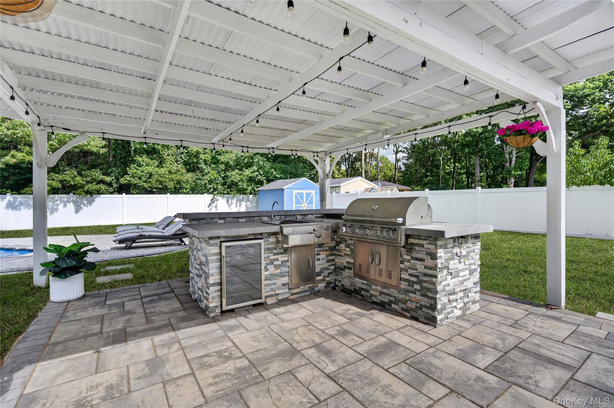 815 Expressway Drive Property Photo 37