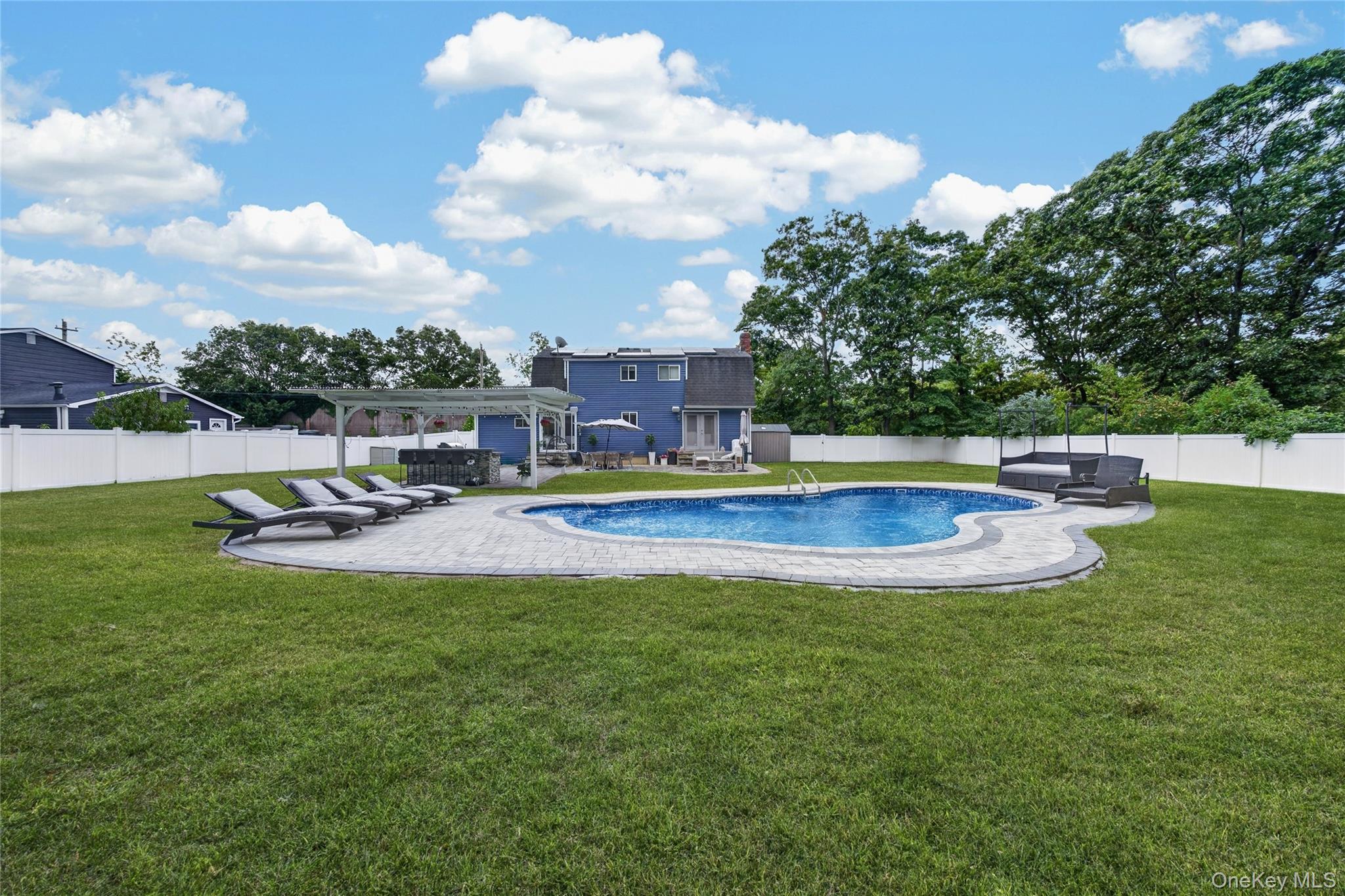 815 Expressway Drive Property Photo 40