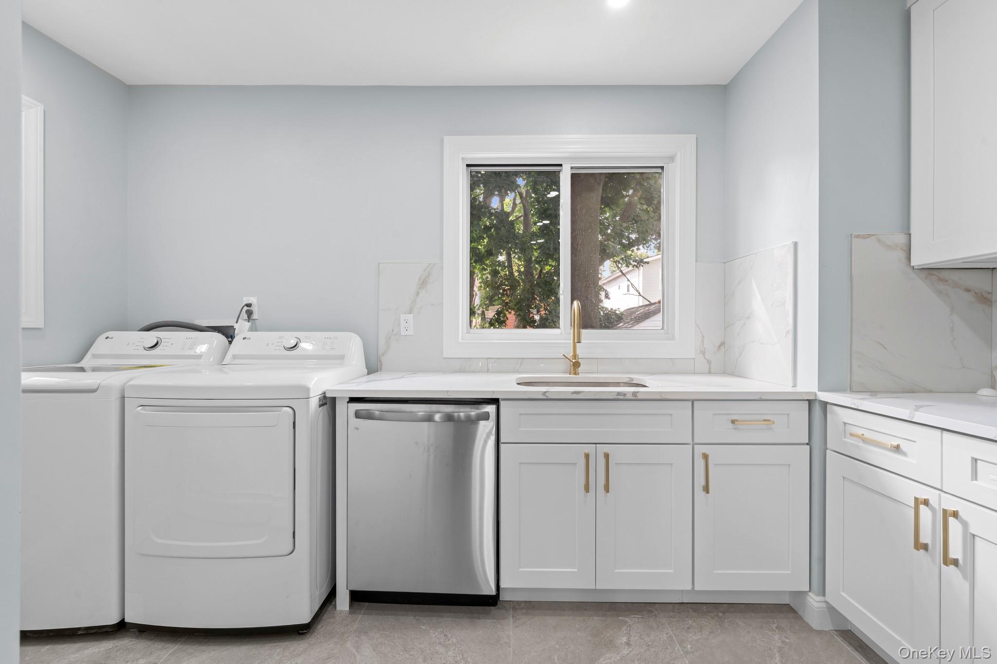 10928 143rd Street Property Photo 5