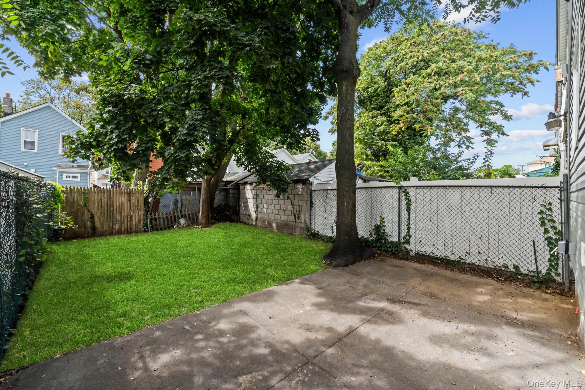 10928 143rd Street Property Photo 14