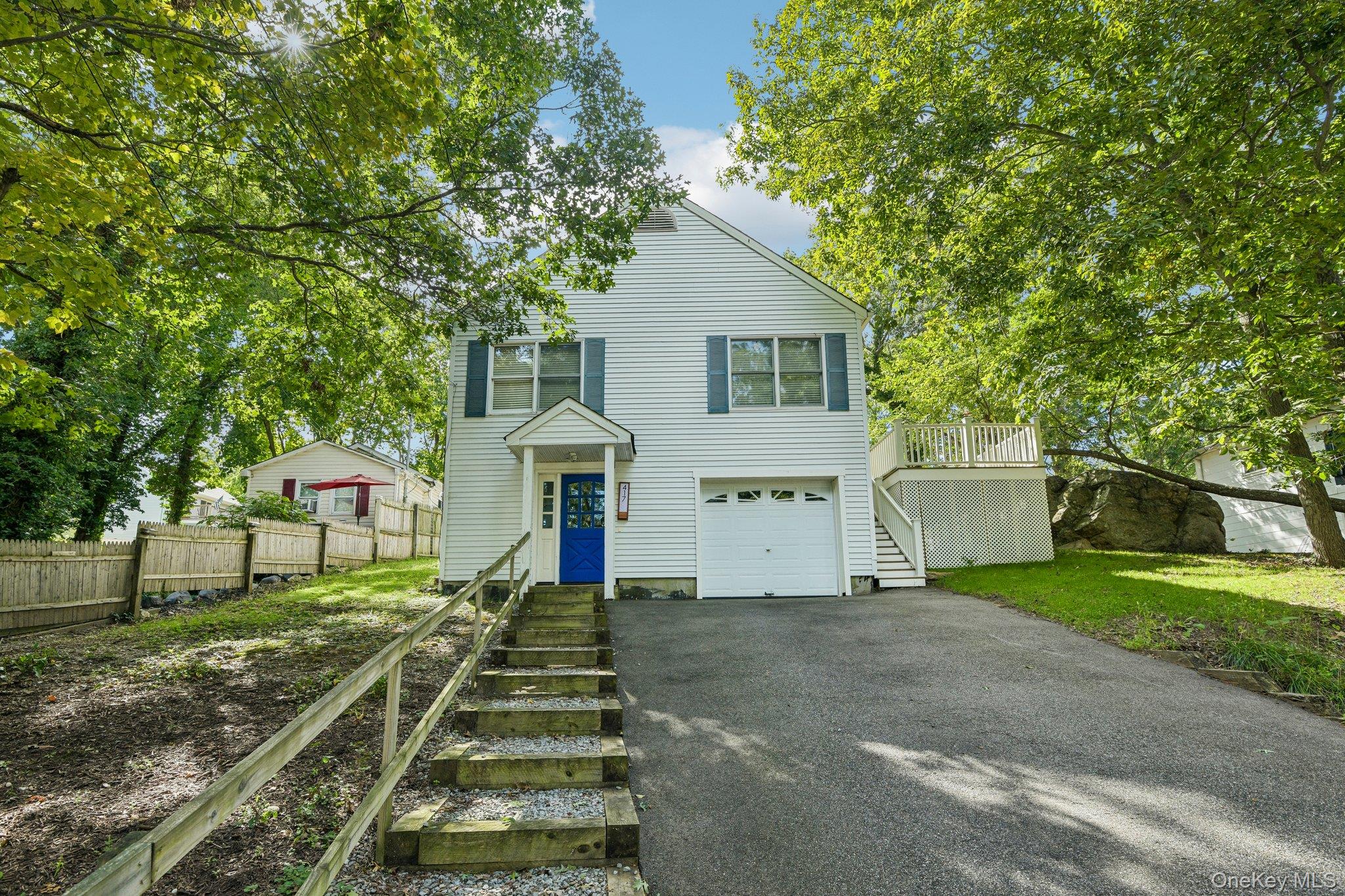 417 Echo Avenue Property Photo 1
