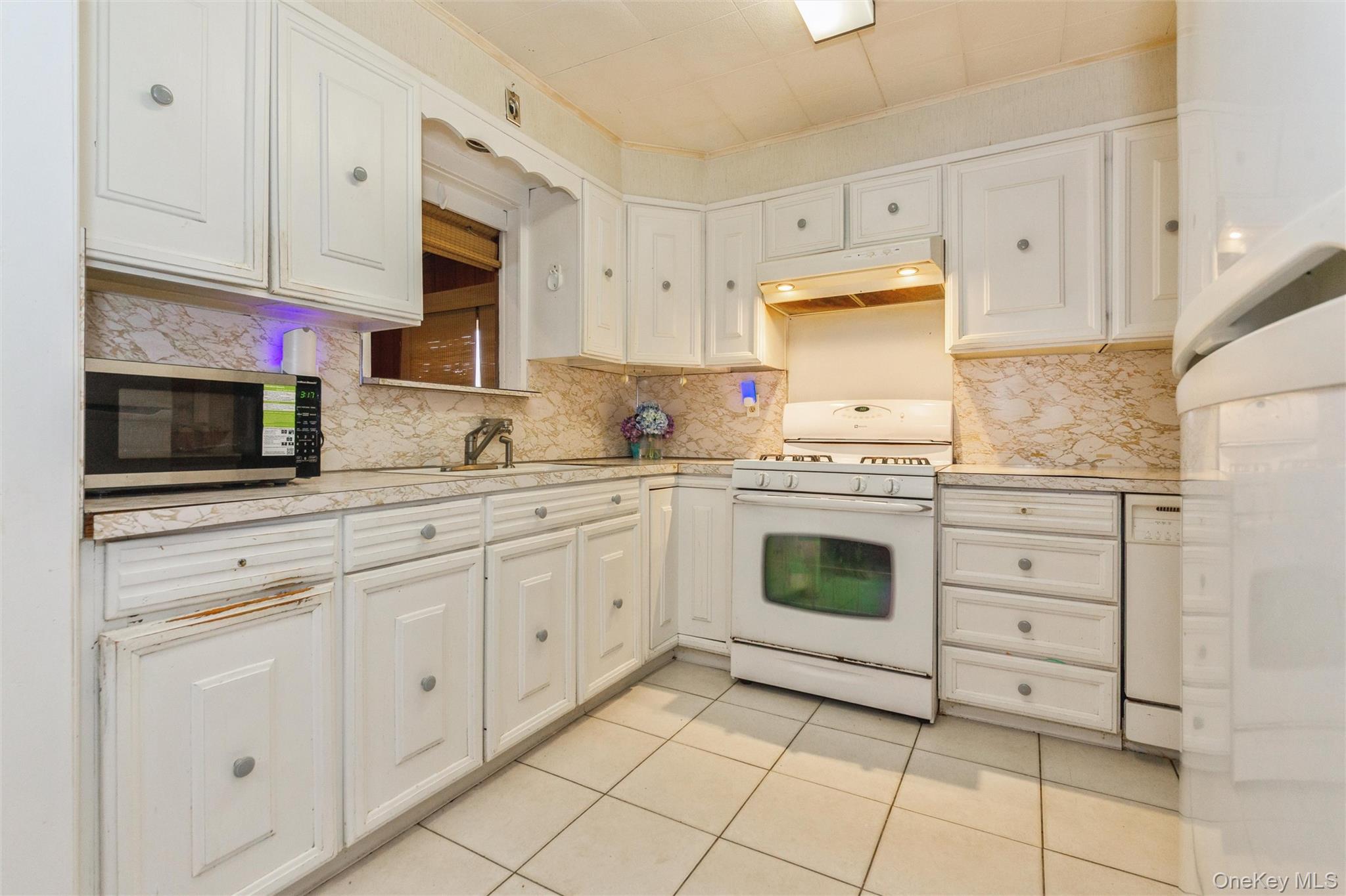 1423 Sturl Avenue Property Photo 12