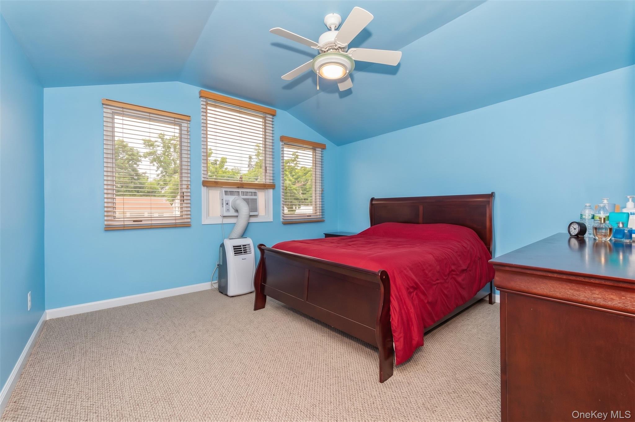 1423 Sturl Avenue Property Photo 19