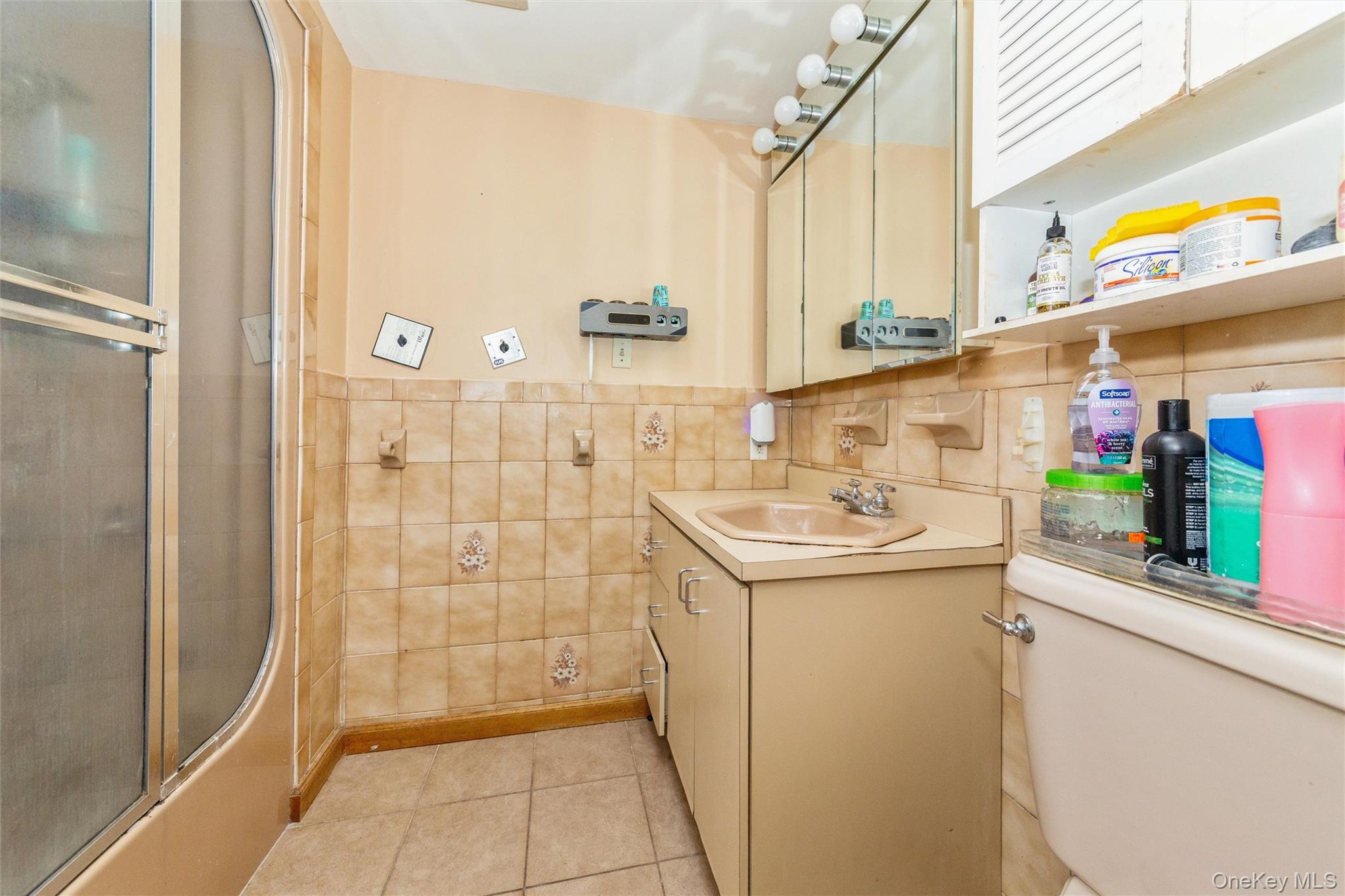 1423 Sturl Avenue Property Photo 24
