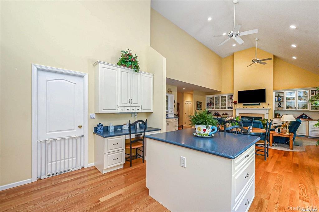 828 Pondview Road Property Photo 11
