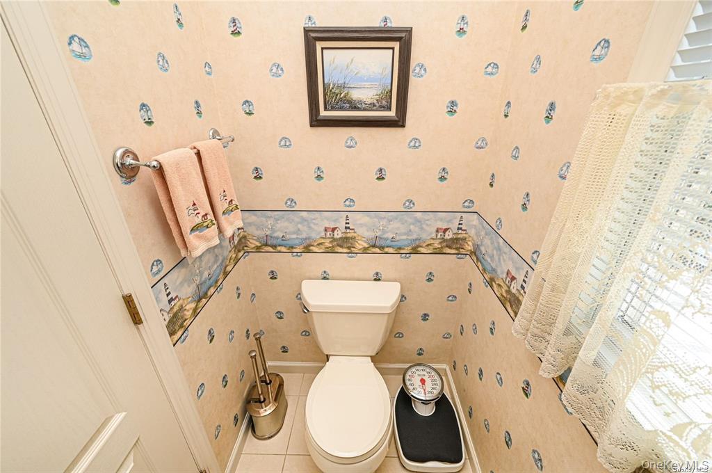 828 Pondview Road Property Photo 12