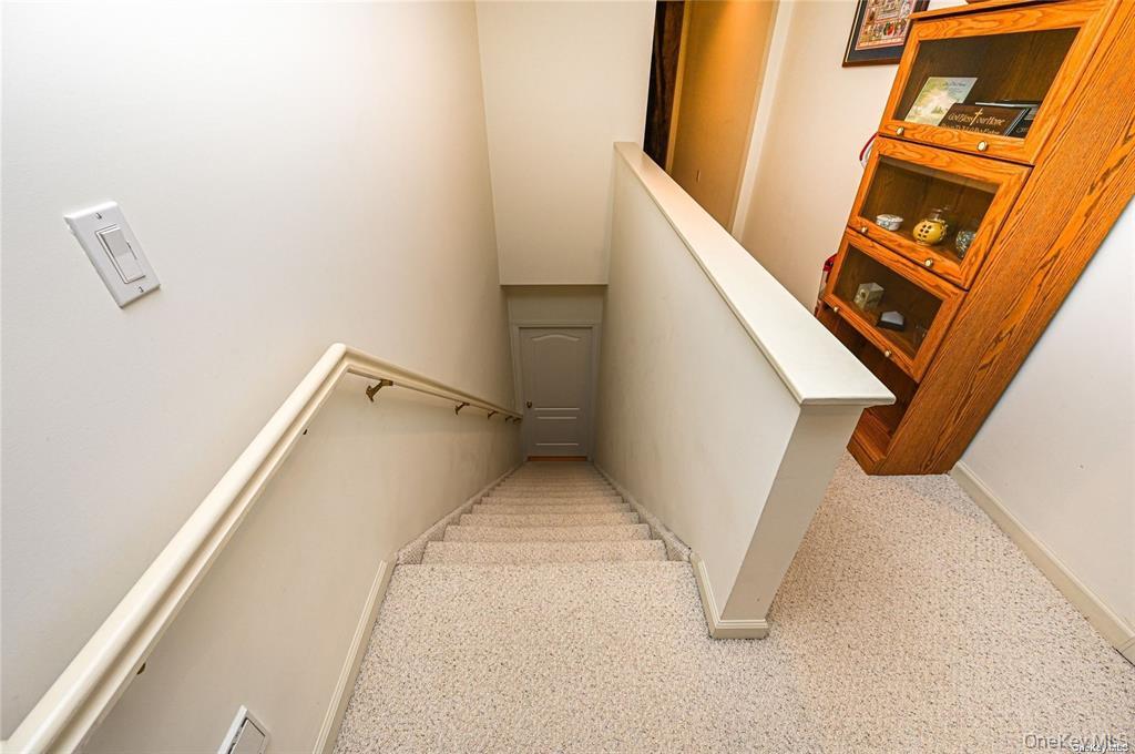 828 Pondview Road Property Photo 27