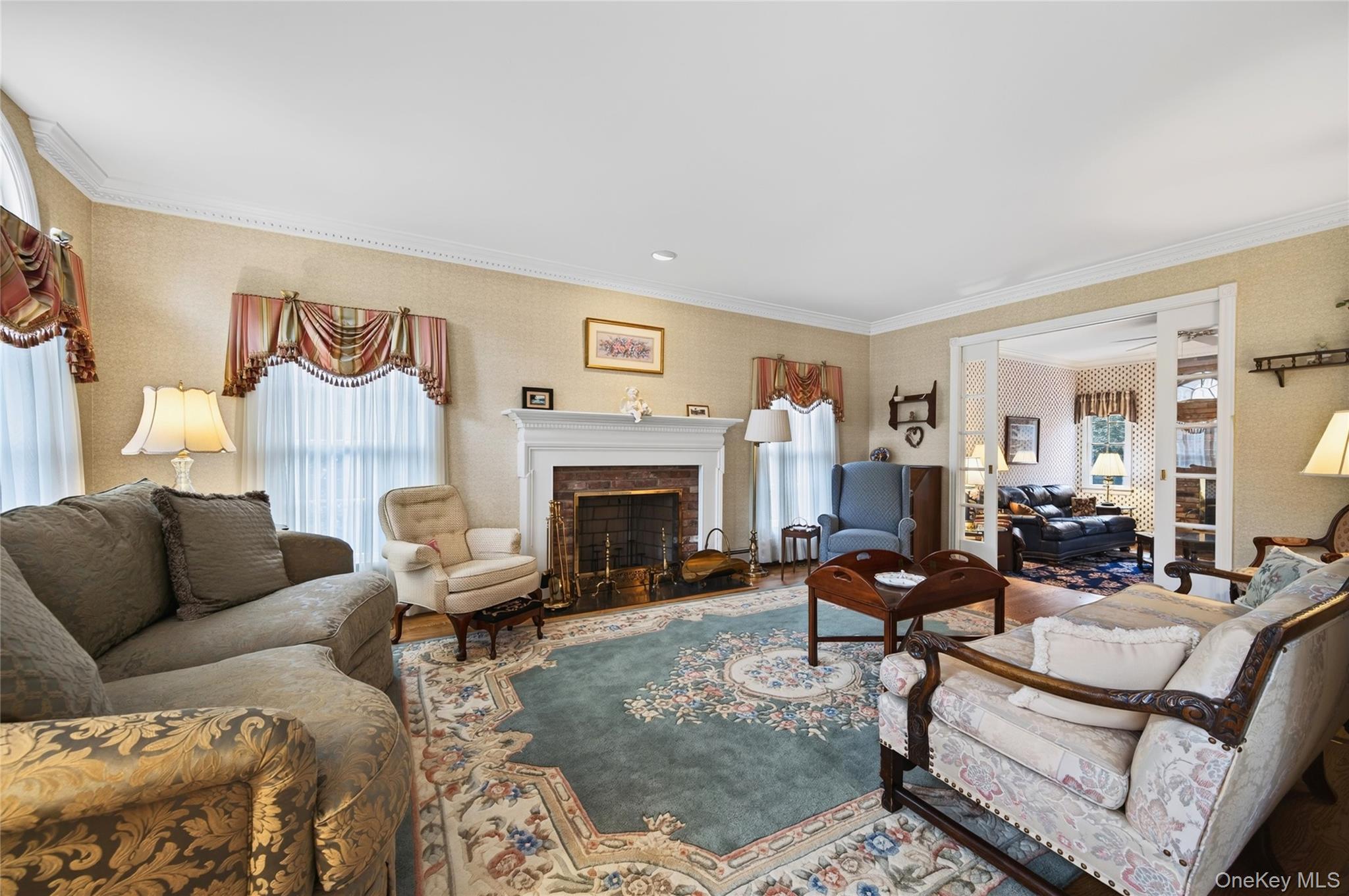 2 Garden Street Property Photo 5