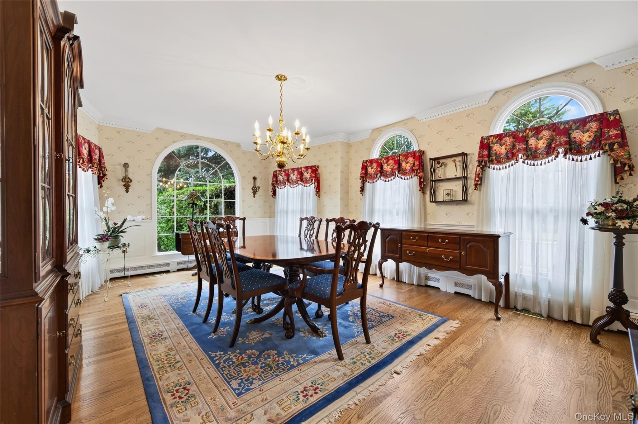2 Garden Street Property Photo 9
