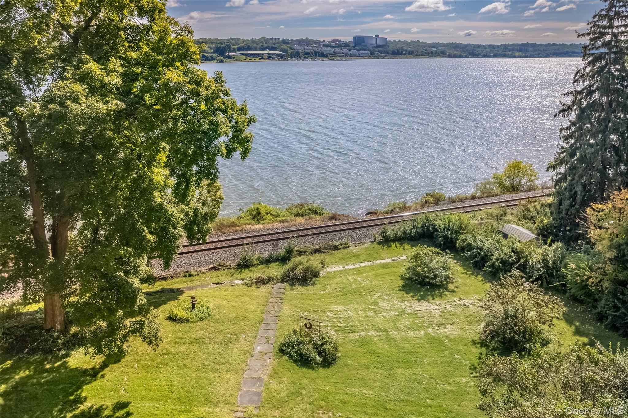42 Oakes Road Property Photo 25