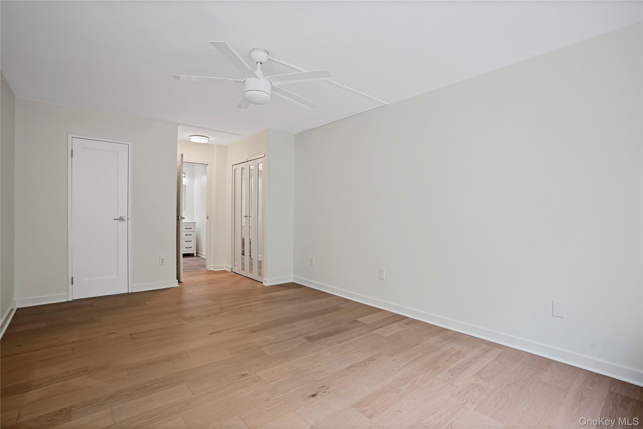300 High Point Drive 314 Property Photo 23