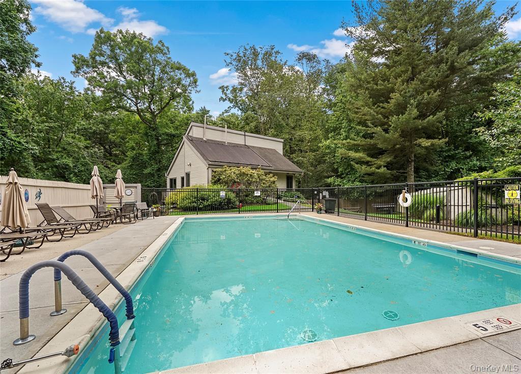 601 Hunters Run Property Photo 48